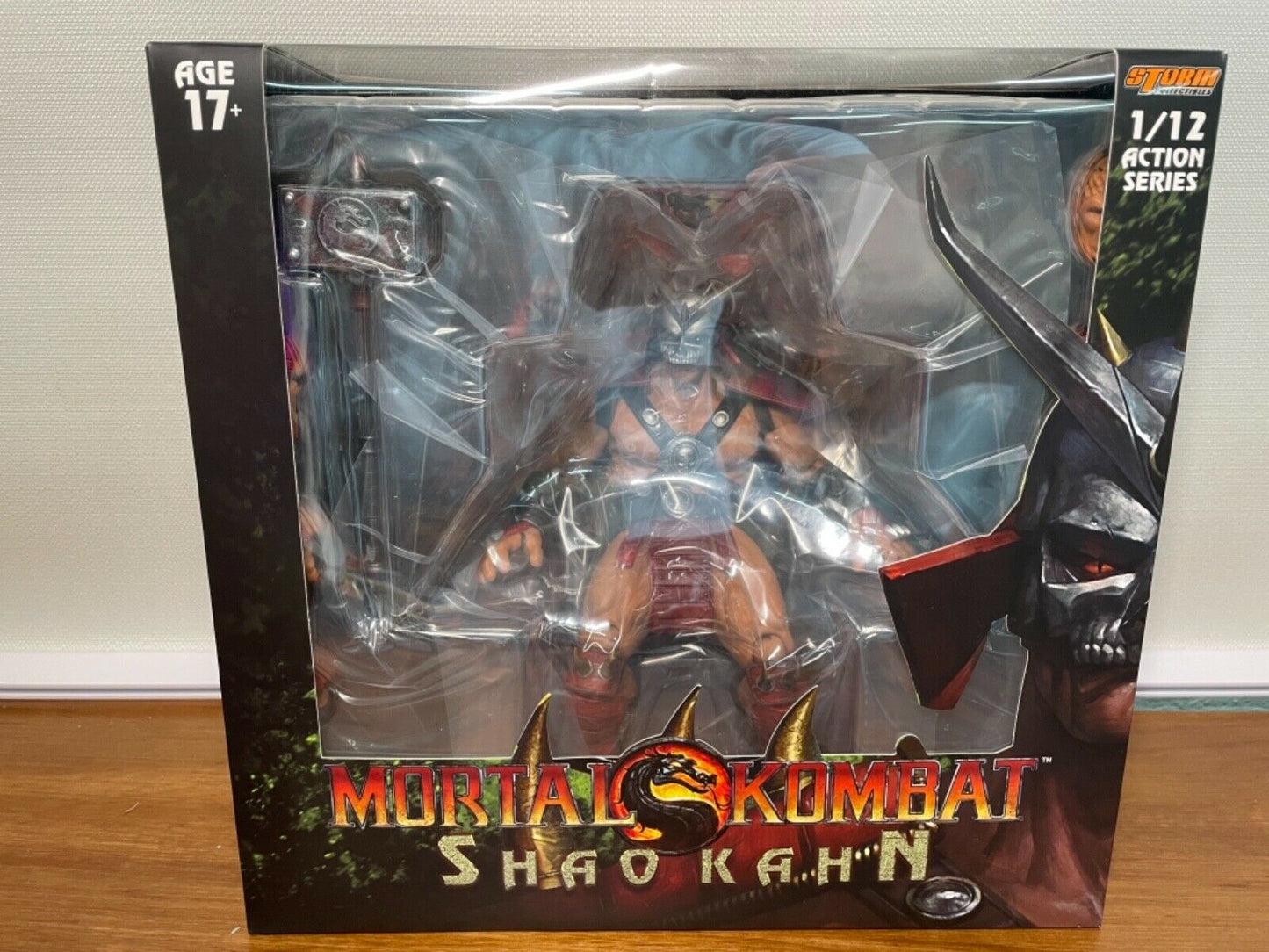 STORM COLLECTIBLES  MORTAL KOMBAT : SHAO KAHN